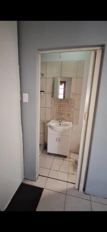 4 Bedroom Property for Sale in Panorama Western Cape